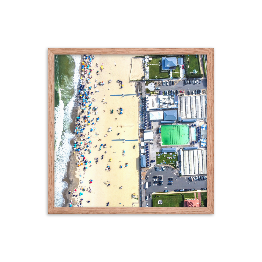 Allenhurst, New Jersey - Framed poster Red Oak 18″×18″